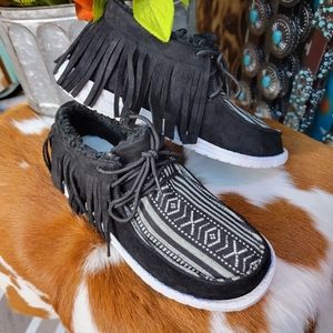 Tribal Mocs